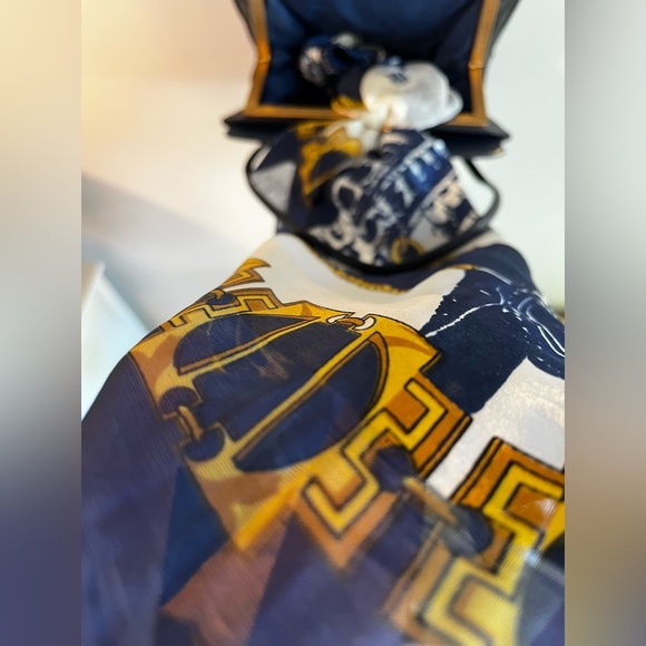 Vintage Versace Style Bag w/ Scarf - Picture 3 of 7